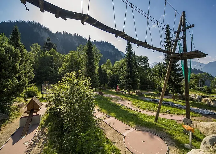 Bergquell Haus E Apartman *