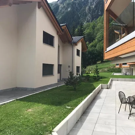 Bergquell Haus E Apartament *